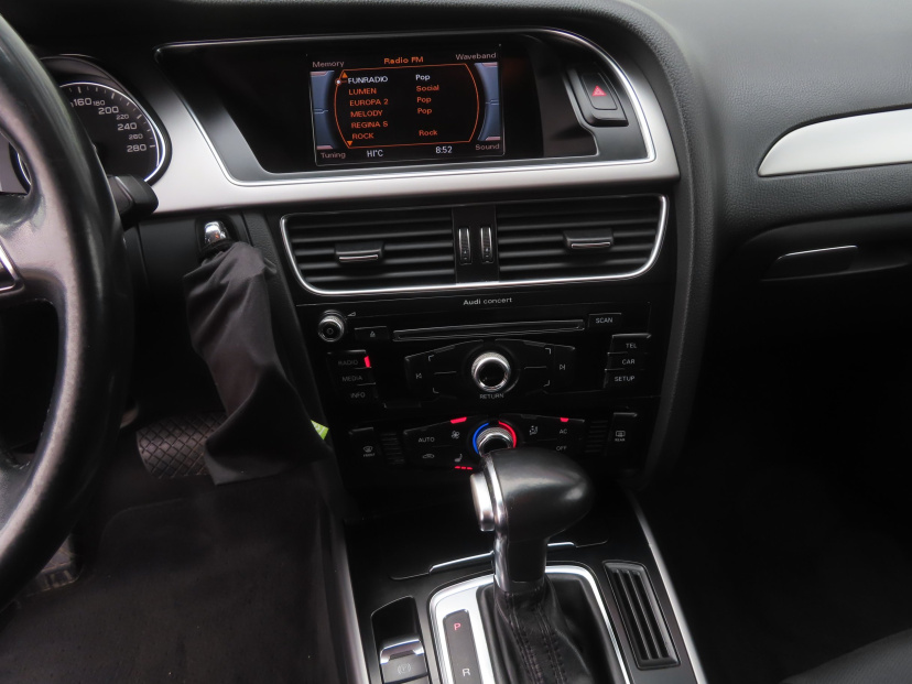 Audi A4, 2013