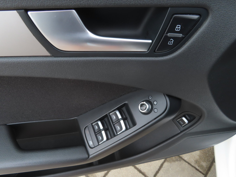 Audi A4, 2013