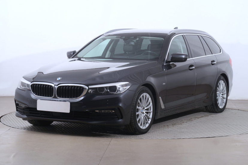 BMW 5, 2017