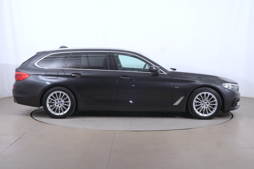 BMW 5, 2017