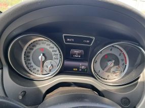 Mercedes-Benz CLA - 2014