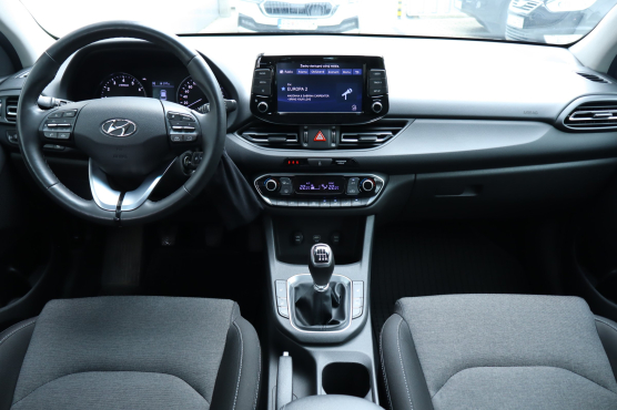Hyundai i30 1.5 T-GDI MHEV