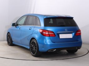 Mercedes-Benz B - 2015