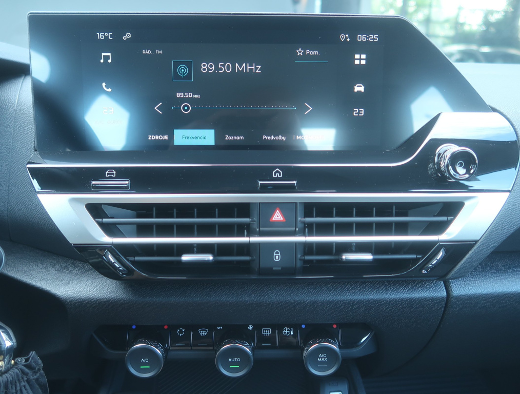 Citroen C4 X