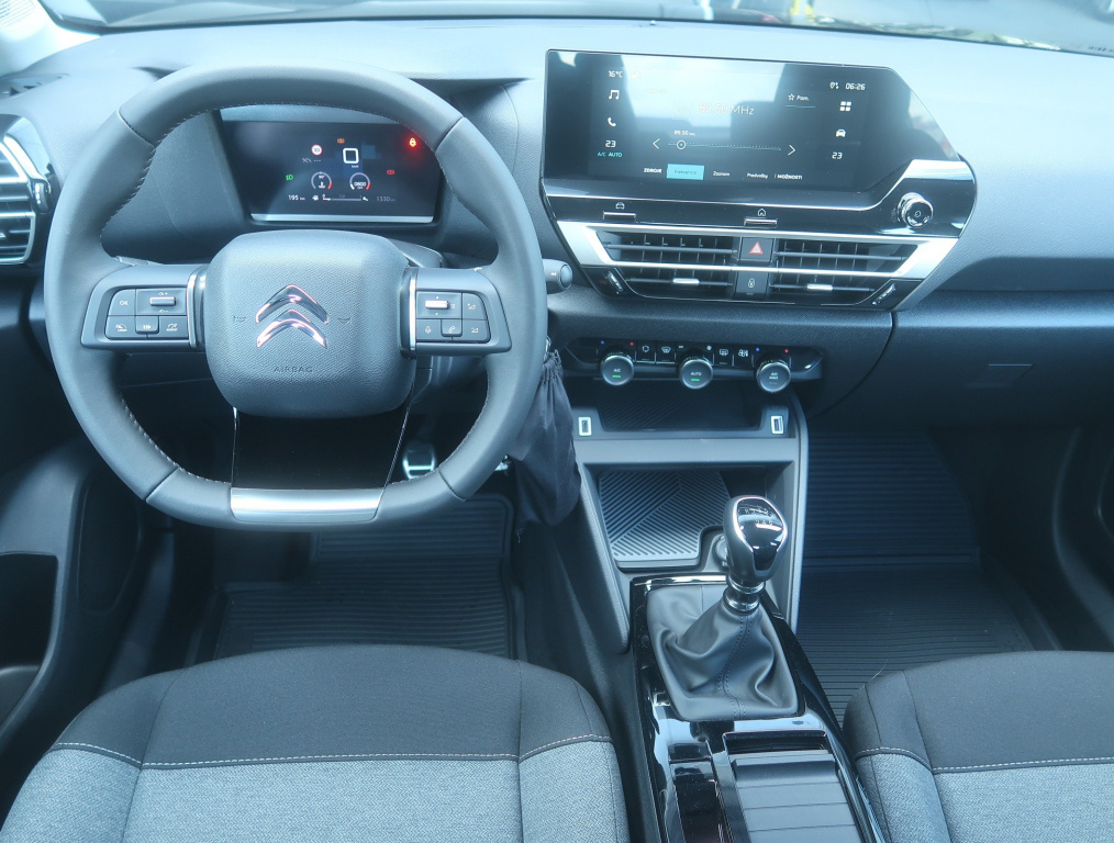 Citroen C4 X