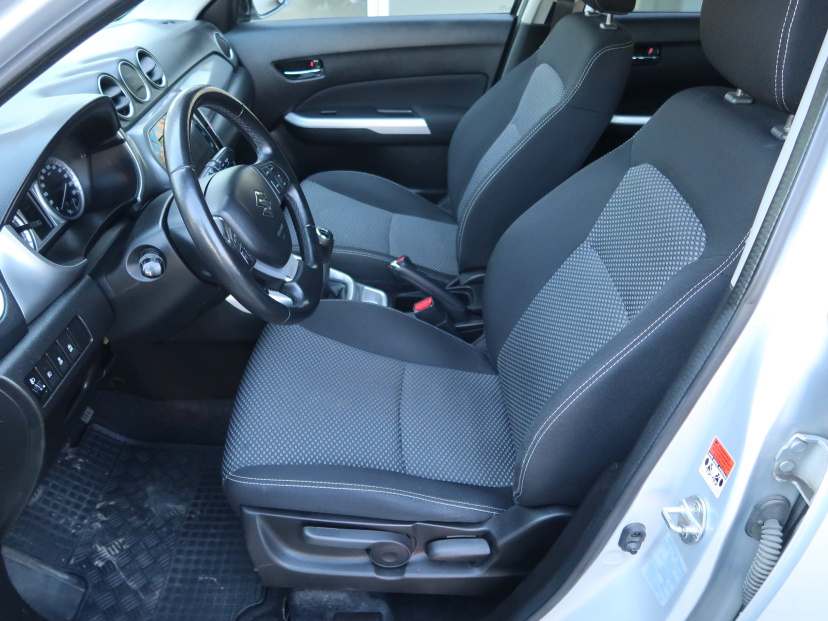 Suzuki Vitara, 2015