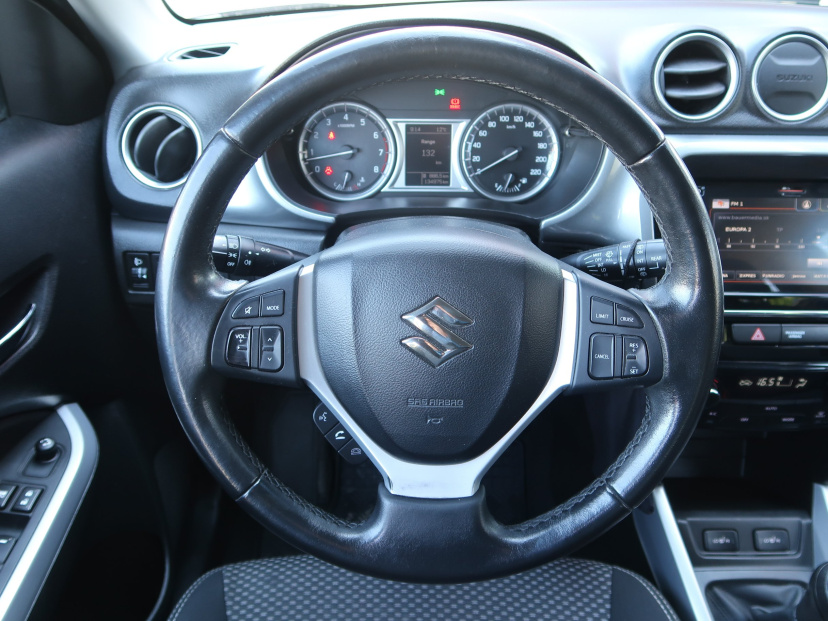 Suzuki Vitara, 2015