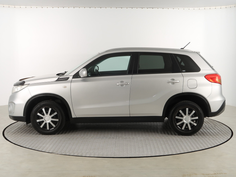 Suzuki Vitara, 2015