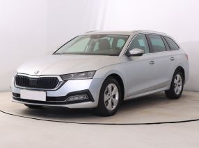 Škoda Octavia - 2023
