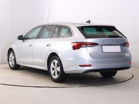 Škoda Octavia - 2023