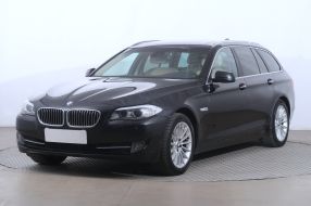 BMW 5 - 2011