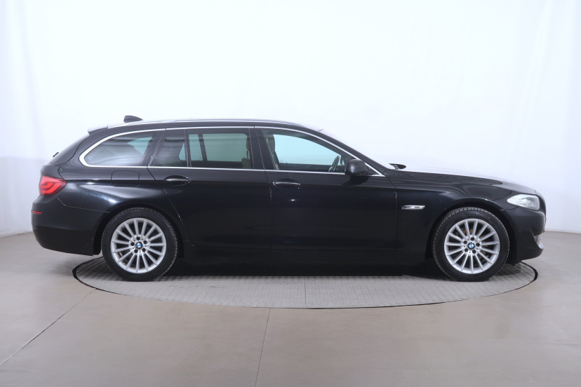 BMW 5, 2011