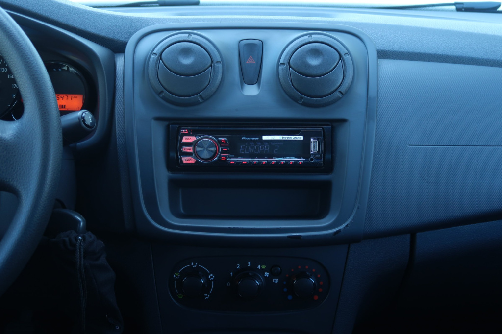 Dacia Logan