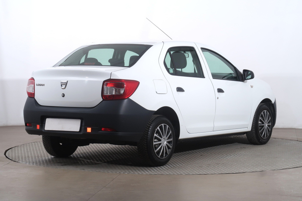 Dacia Logan