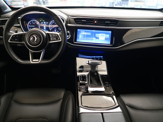 Dongfeng Fengon 5