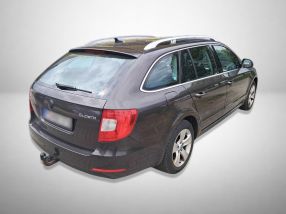 Škoda Superb - 2011