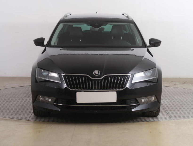 Škoda Superb, 2017
