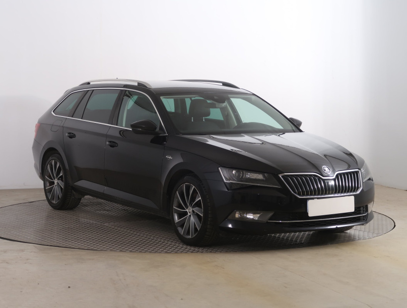 Škoda Superb, 2017
