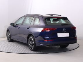 Volkswagen Golf - 2024