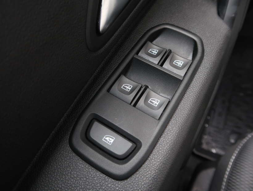 Dacia Duster, 2018