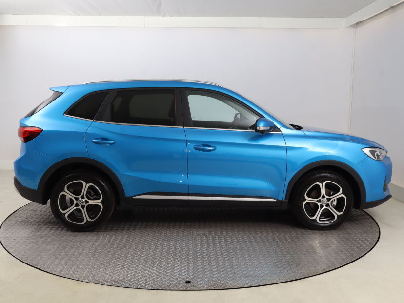 MG ZS SUV, 2025