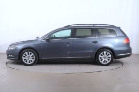 Volkswagen Passat - 2012