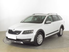 Škoda Octavia Scout - 2015