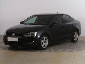Volkswagen Jetta - 2012
