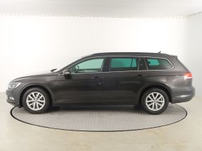 Volkswagen Passat - 2017