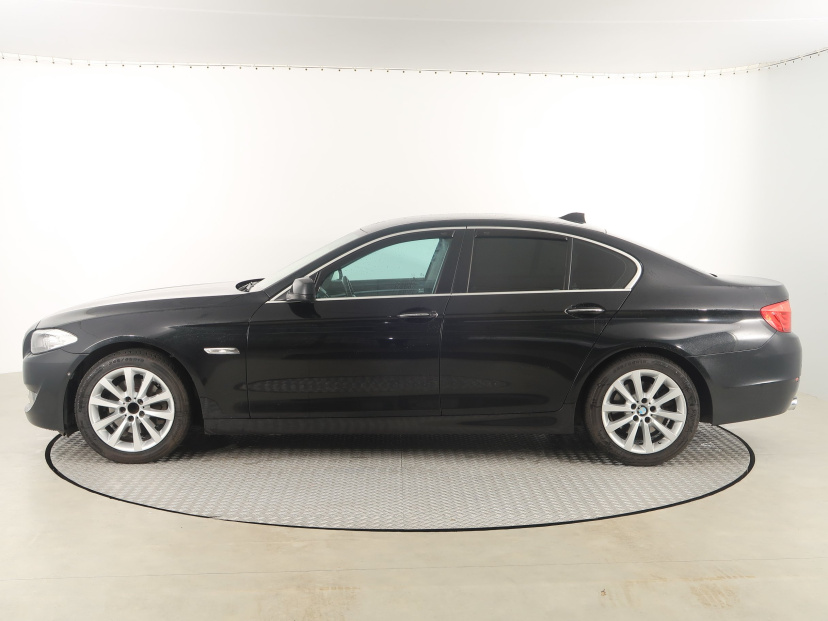BMW 5, 2011