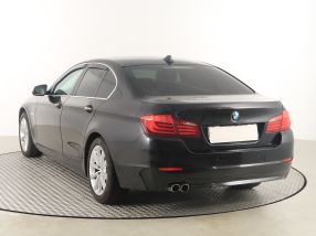 BMW 5 - 2011