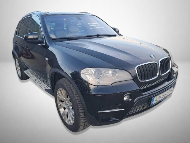 BMW X5 2011