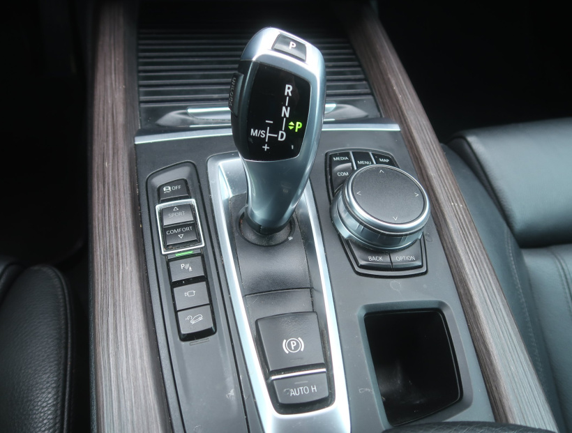 BMW X5, 2016
