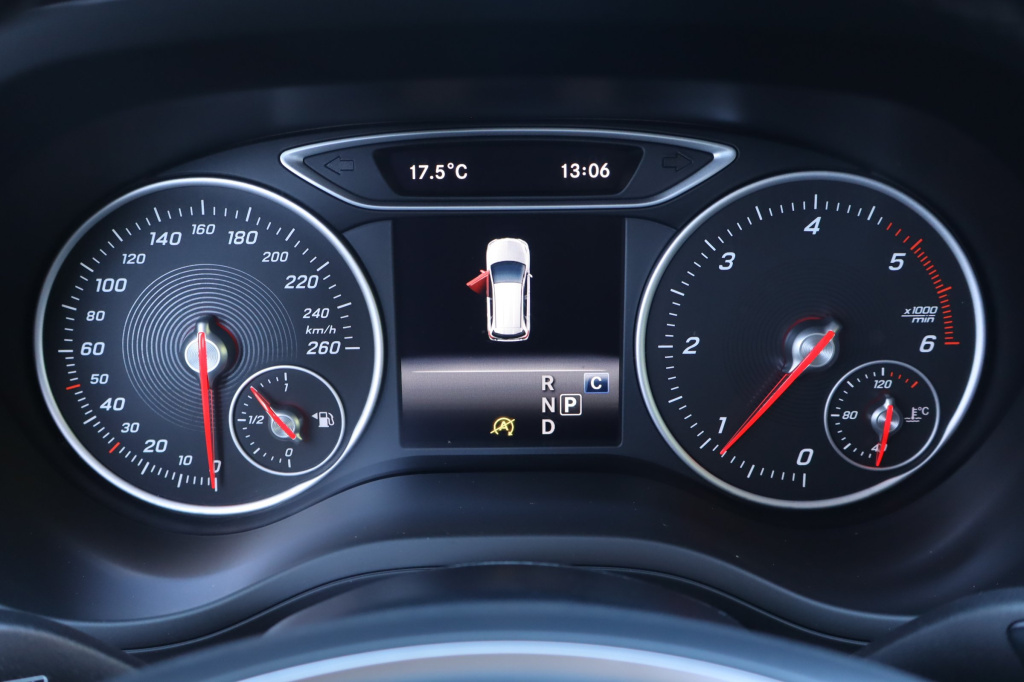 Mercedes-Benz B