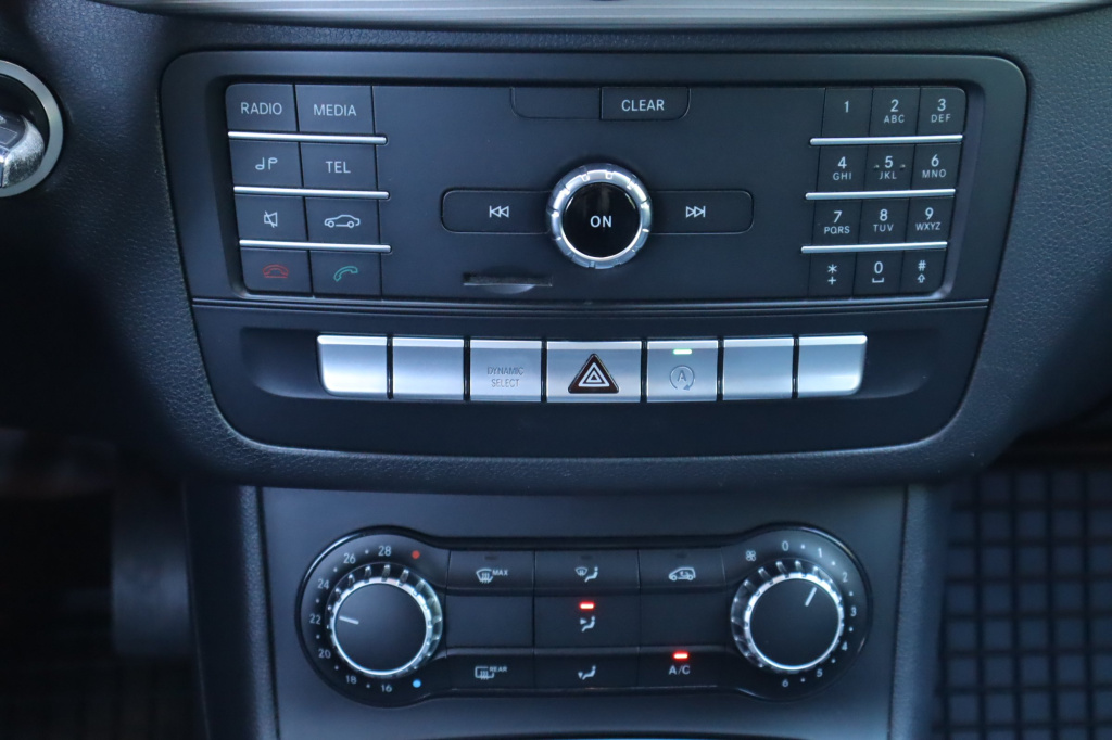 Mercedes-Benz B