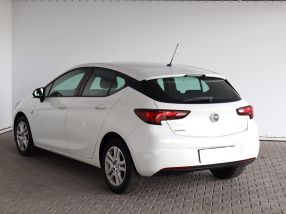 Opel Astra - 2016