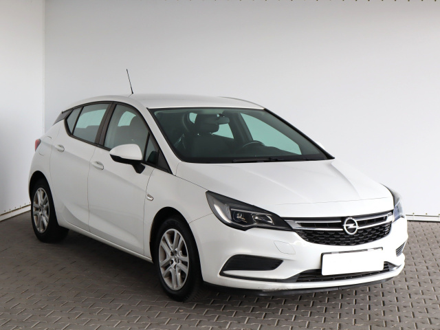 Opel Astra 2016