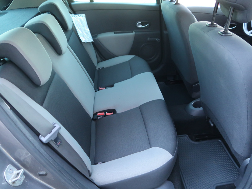 Renault Clio, 2011