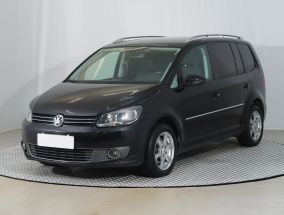Volkswagen Touran - 2011