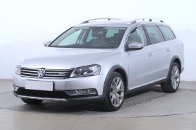Volkswagen Passat - 2012