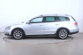 Volkswagen Passat - 2012