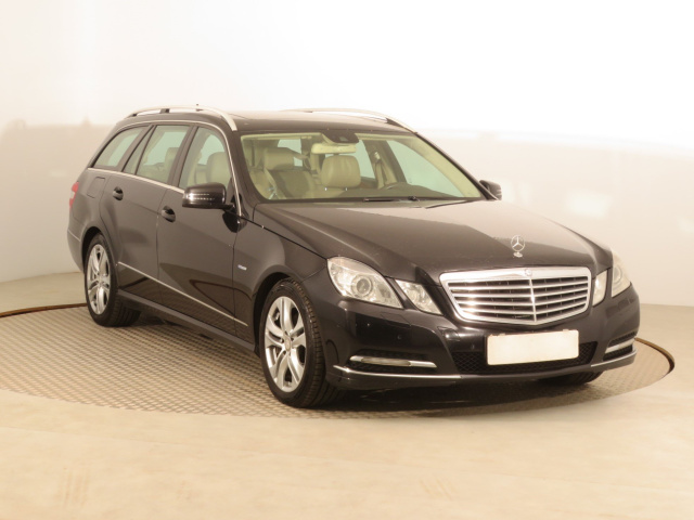 Mercedes-Benz E 2012
