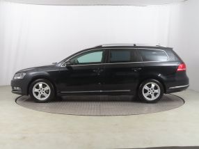 Volkswagen Passat - 2013