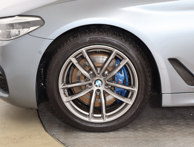 BMW 5, 2019