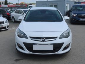 Opel Astra - 2013