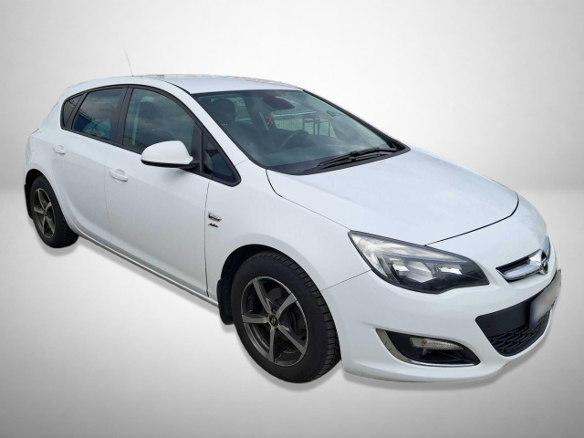 Opel Astra 2013