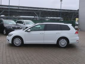 Volkswagen Golf - 2020