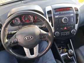 Kia Ceed - 2012