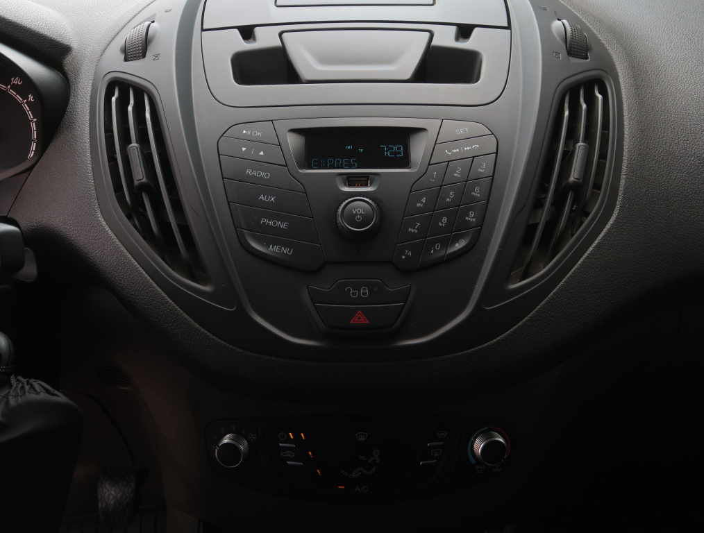 Ford Transit Courier