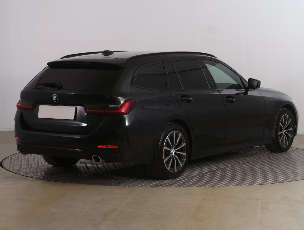 BMW 3